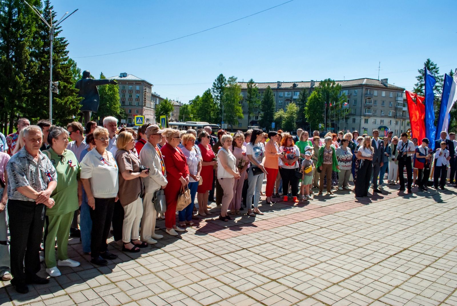 В День России в Северске открыли Доску почета | 12.06.2024 | Северск -  БезФормата